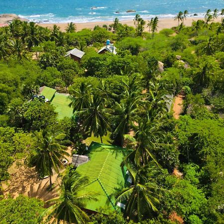 Sarada Beach Resort Tissamaharama Exterior foto